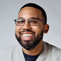 student-outcomes__portfolio-avatar