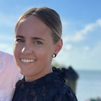 job-guarantee__testimonial-avatar