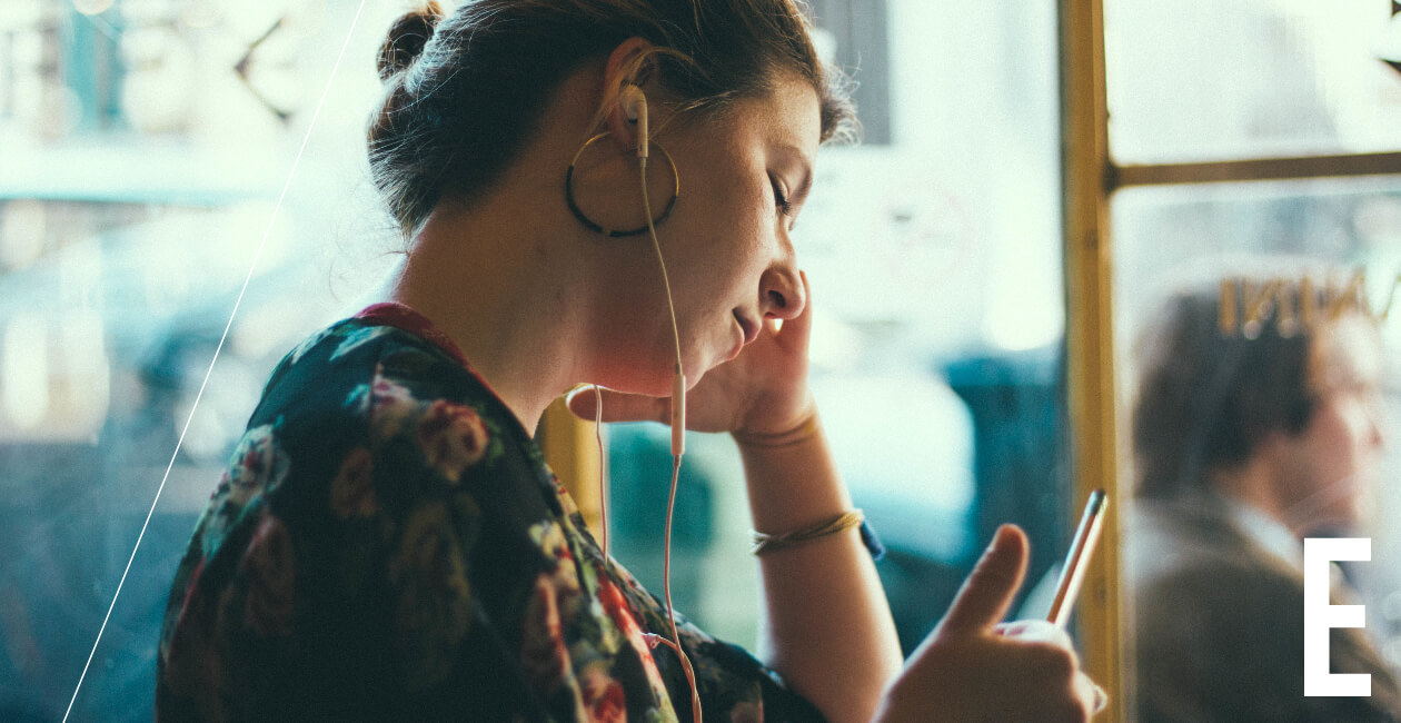 5xmustread 4 x 1260 650x