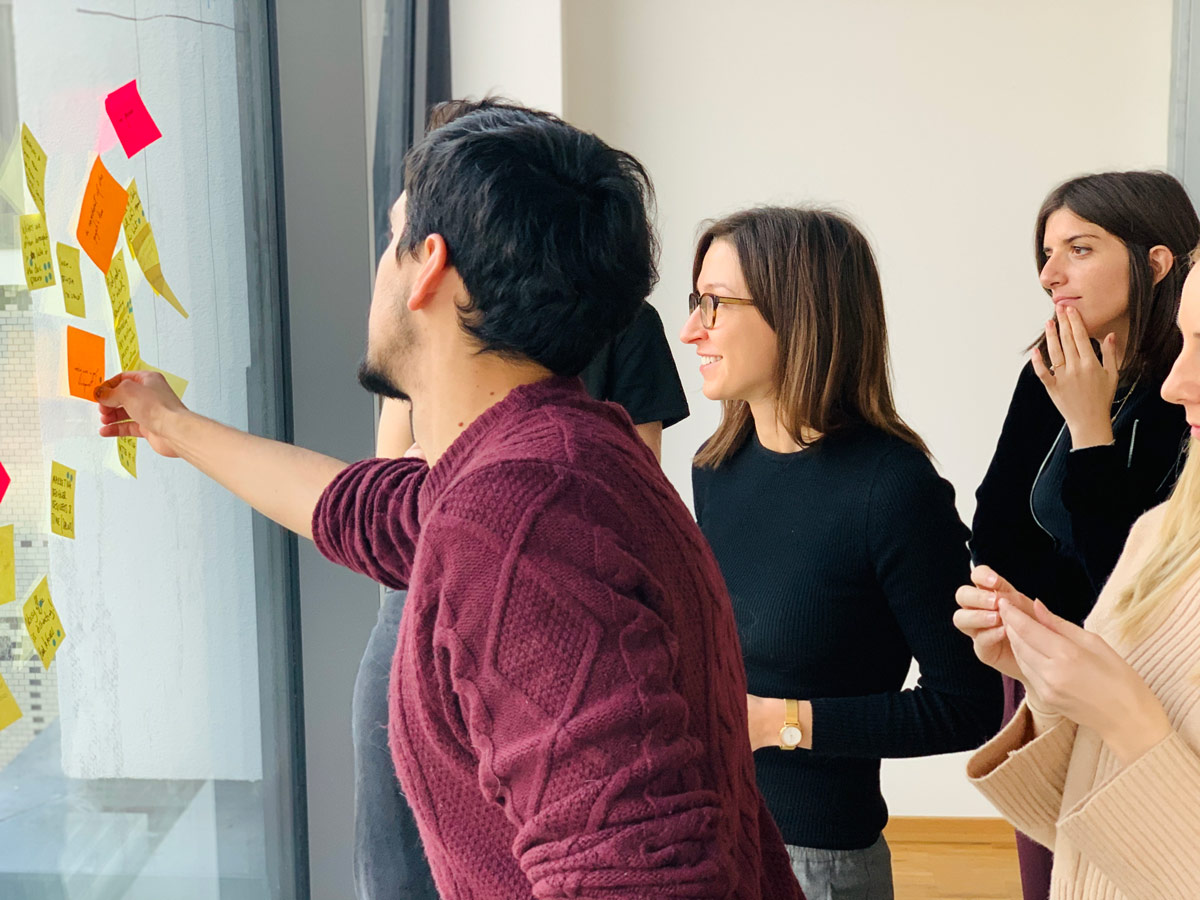 The workshop wraps up as participants share their final feedback